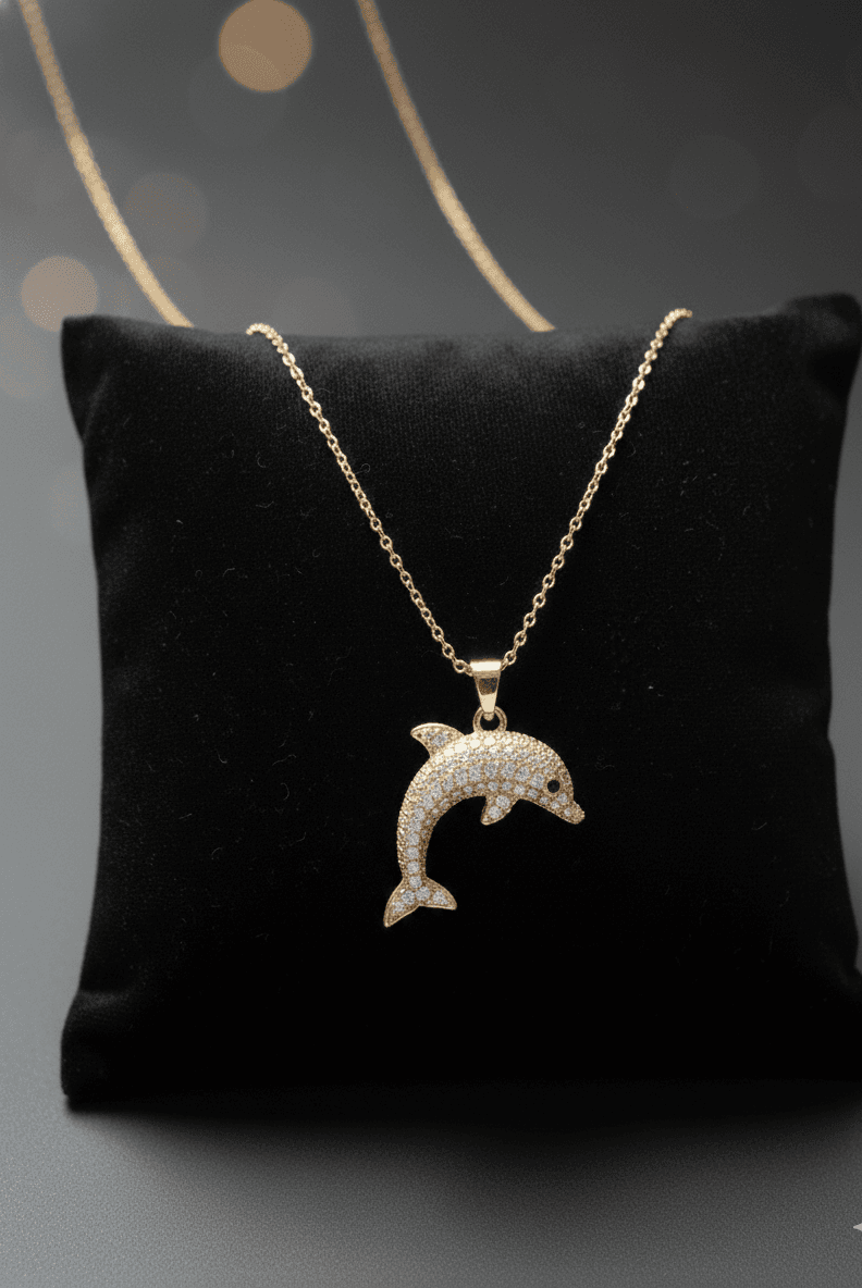 Fish pendant.png